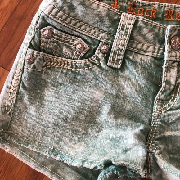 SOLD on MERC*  25 Mint Rock Revival Shorts - Picture 7 of 7